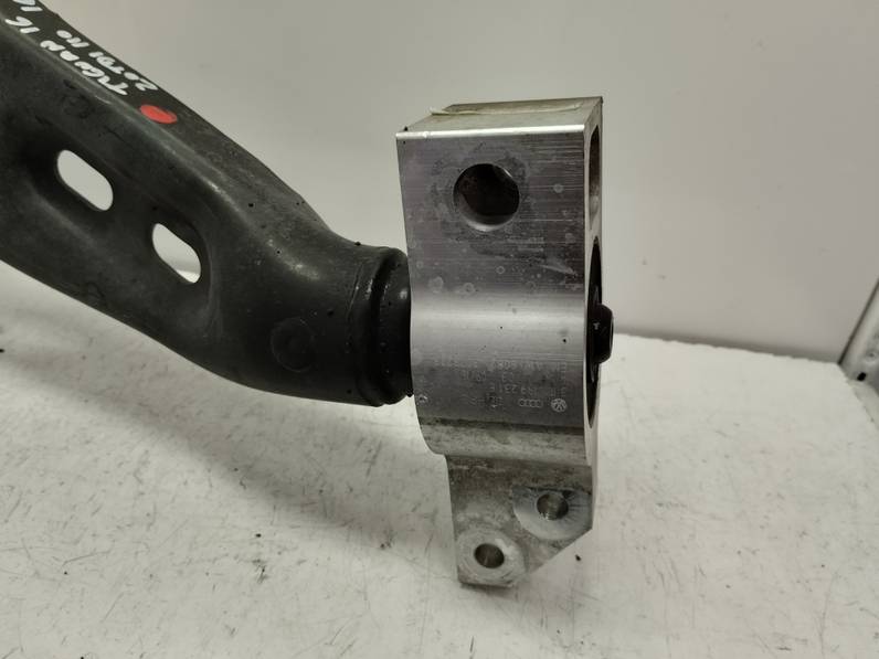 BRAZO SUSPENSION INFERIOR DELANTERO DERECHO VOLKSWAGEN TIGUAN 2016 2.0 TDI (110 CV)