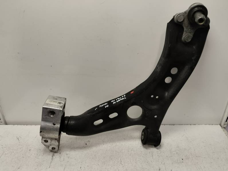 BRAZO SUSPENSION INFERIOR DELANTERO IZQUIERDO VOLKSWAGEN TIGUAN 2016 2.0 TDI (110 CV)