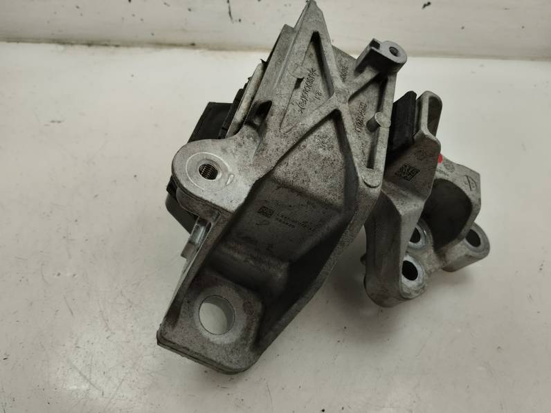 SOPORTE MOTOR FORD KUGA 2023 1.5 ECOBOOST (150 CV)