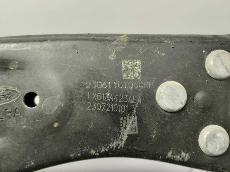 BRAZO SUSPENSION INFERIOR DELANTERO DERECHO FORD KUGA 2023 1.5 ECOBOOST (150 CV)