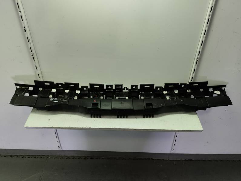 REFUERZO PARAGOLPES TRASERO FORD KUGA 2023 1.5 ECOBOOST (150 CV)