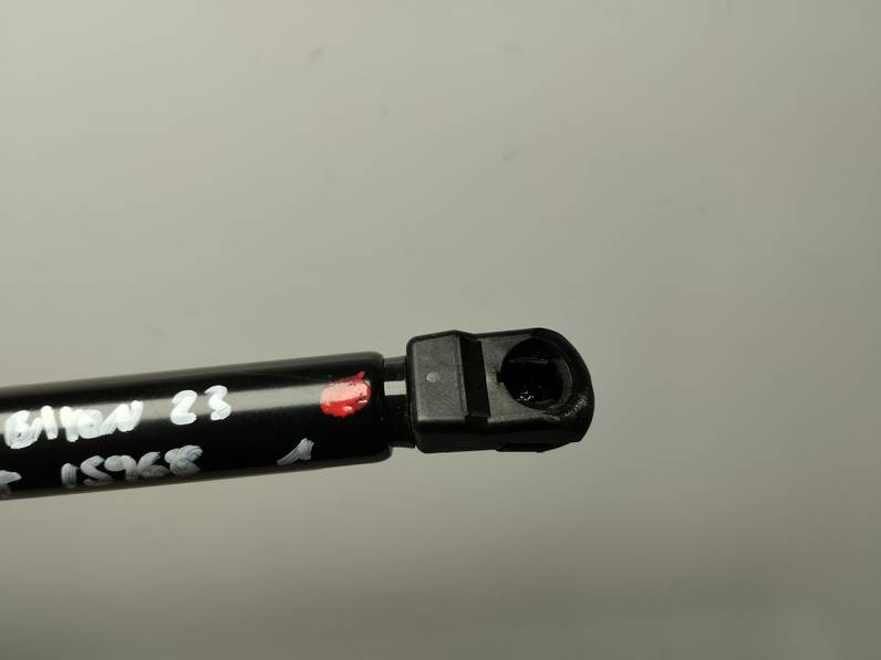 AMORTIGUADOR MALETERO PORTON HYUNDAI BAYON 2023 1.2 (84CV)