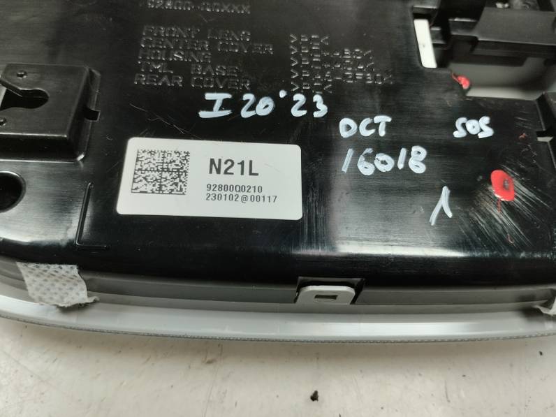 LUZ INTERIOR HYUNDAI I20 2023 1.0 TGDI (101 CV)