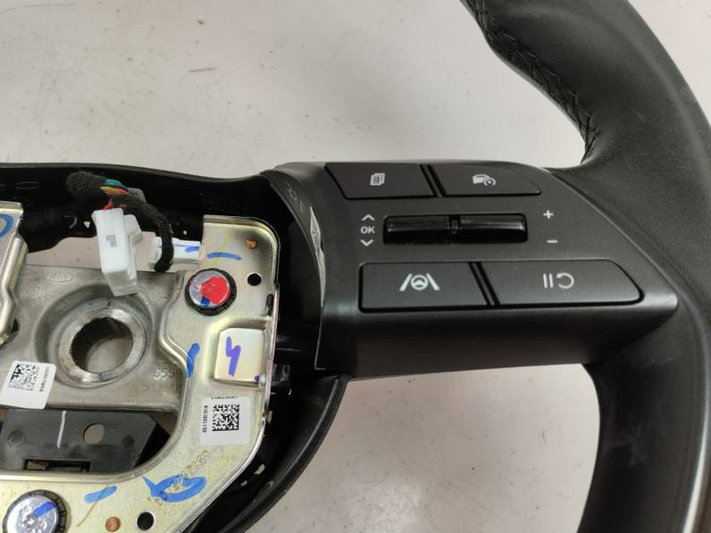 VOLANTE HYUNDAI I20 2023 1.0 TGDI (101 CV)