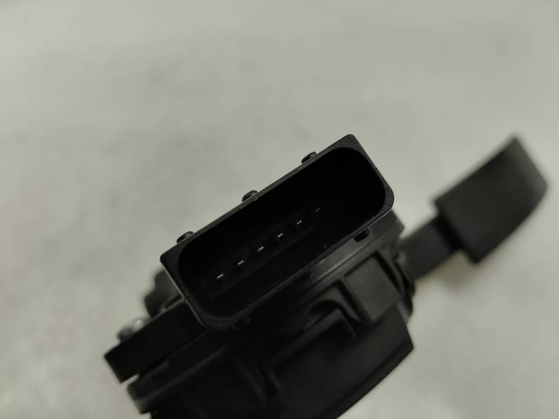 POTENCIOMETRO PEDAL HYUNDAI I20 2023 1.0 TGDI (101 CV)