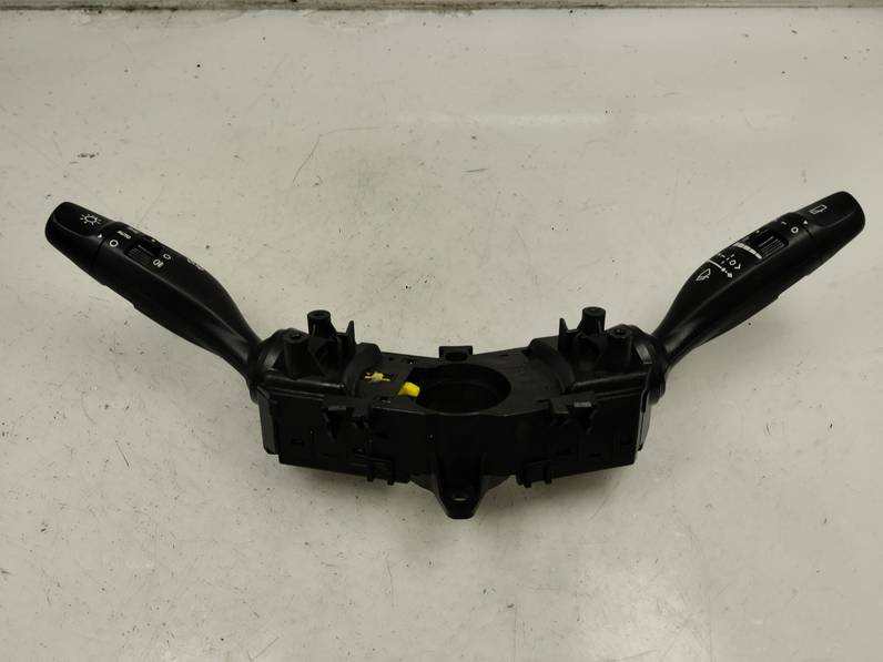 MANDO MULTIFUNCION HYUNDAI I20 2023 1.0 TGDI (101 CV)