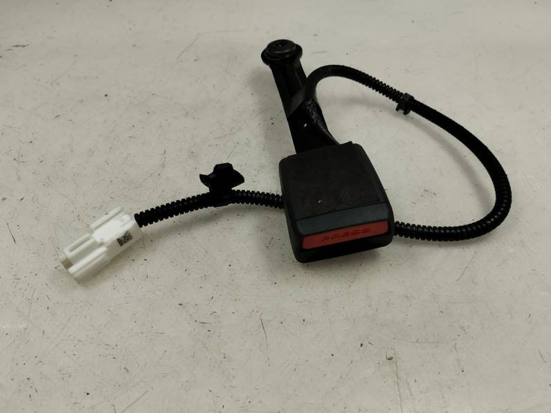 CINTURON SEGURIDAD DELANTERO DERECHO HYUNDAI I20 2023 1.0 TGDI (101 CV)