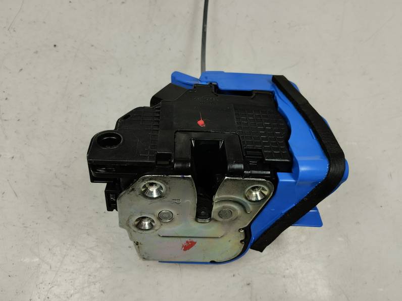 CERRADURA PUERTA DELANTERA DERECHA HYUNDAI I20 2023 1.0 TGDI (101 CV)