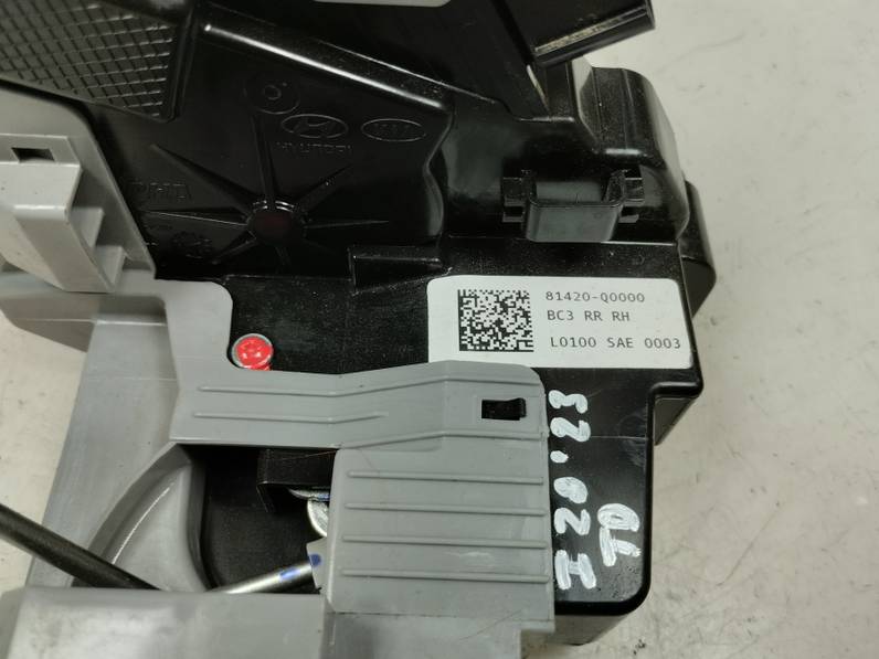 CERRADURA PUERTA TRASERA DERECHA HYUNDAI I20 2023 1.0 TGDI (101 CV)