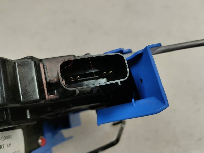 CERRADURA PUERTA DELANTERA IZQUIERDA HYUNDAI I20 2023 1.0 TGDI (101 CV)