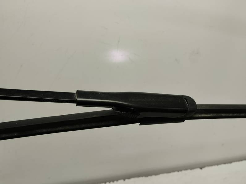 BRAZO LIMPIA DELANTERO DERECHO HYUNDAI I20 2023 1.0 TGDI (101 CV)