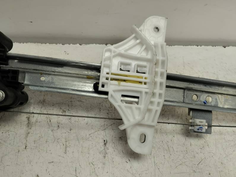 ELEVALUNAS TRASERO DERECHO HYUNDAI I20 2023 1.0 TGDI (101 CV)