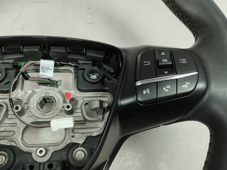 VOLANTE FORD FOCUS 2021 1.0 ECOBOOST (125 CV)