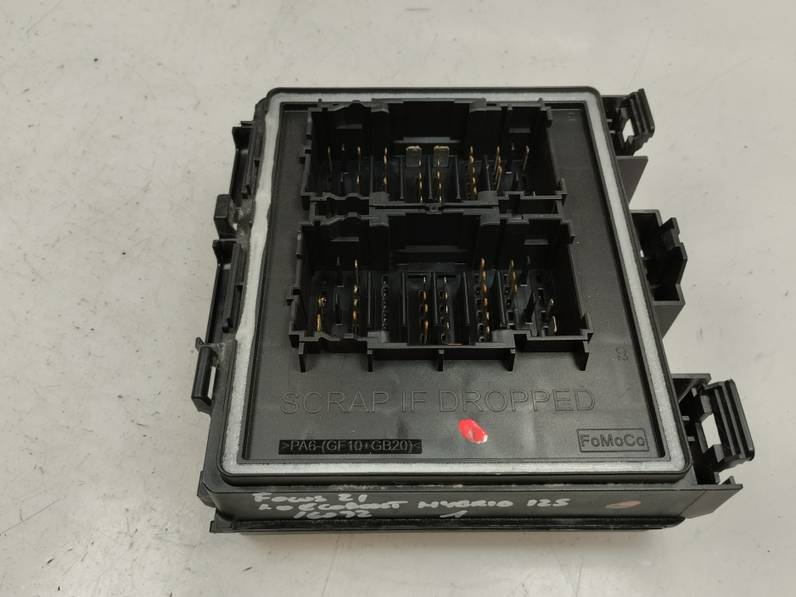 CAJA RELES FUSIBLES FORD FOCUS 2021 1.0 ECOBOOST (125 CV)