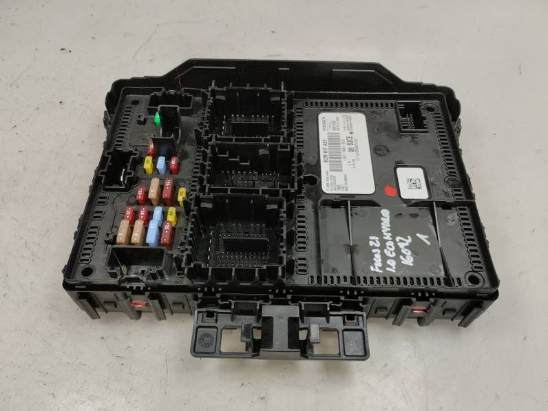 CAJA RELES FUSIBLES FORD FOCUS 2021 1.0 ECOBOOST (125 CV)
