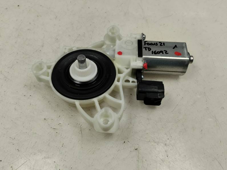 MOTOR ELEVALUNAS TRASERO DERECHO FORD FOCUS 2021 1.0 ECOBOOST (125 CV)