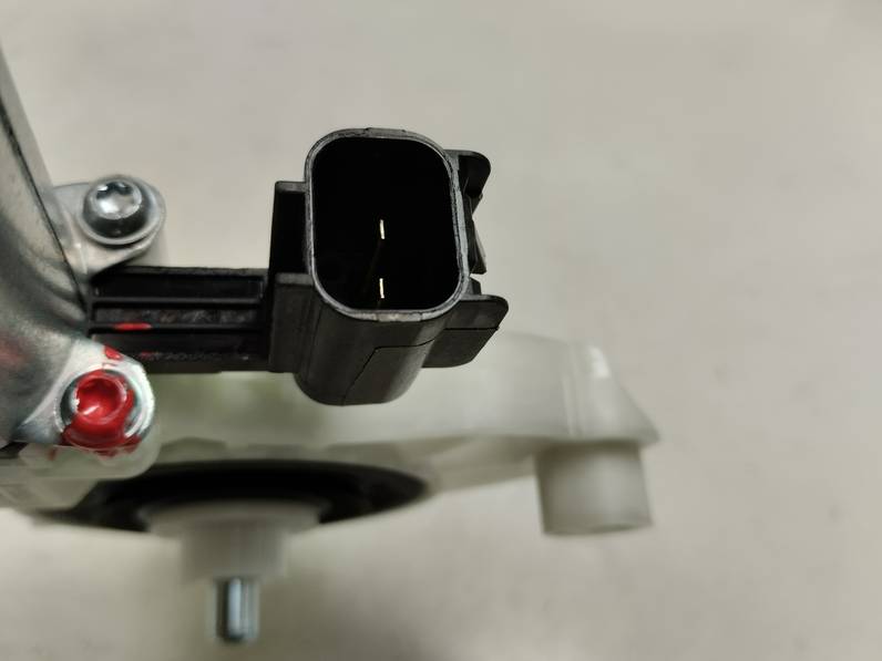 MOTOR ELEVALUNAS DELANTERO DERECHO FORD FOCUS 2021 1.0 ECOBOOST (125 CV)