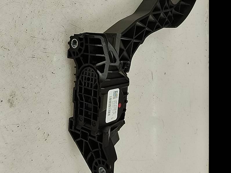 POTENCIOMETRO PEDAL FORD FOCUS 2021 1.0 ECOBOOST (125 CV)