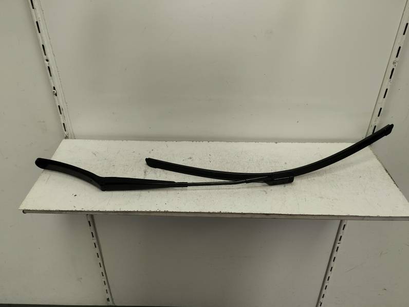 BRAZO LIMPIA DELANTERO IZQUIERDO FORD FOCUS 2021 1.0 ECOBOOST (125 CV)