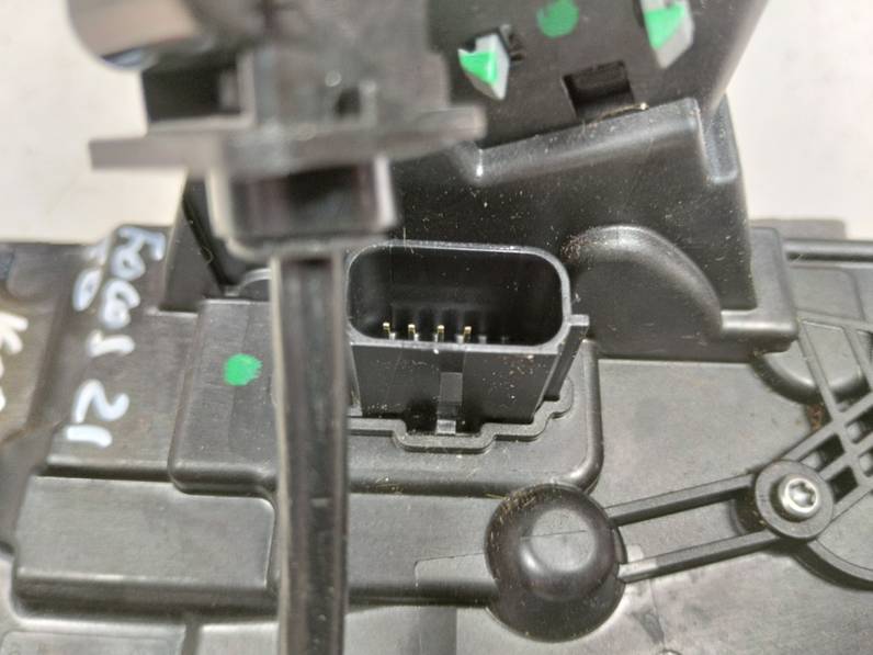 CERRADURA PUERTA TRASERA DERECHA FORD FOCUS 2021 1.0 ECOBOOST (125 CV)