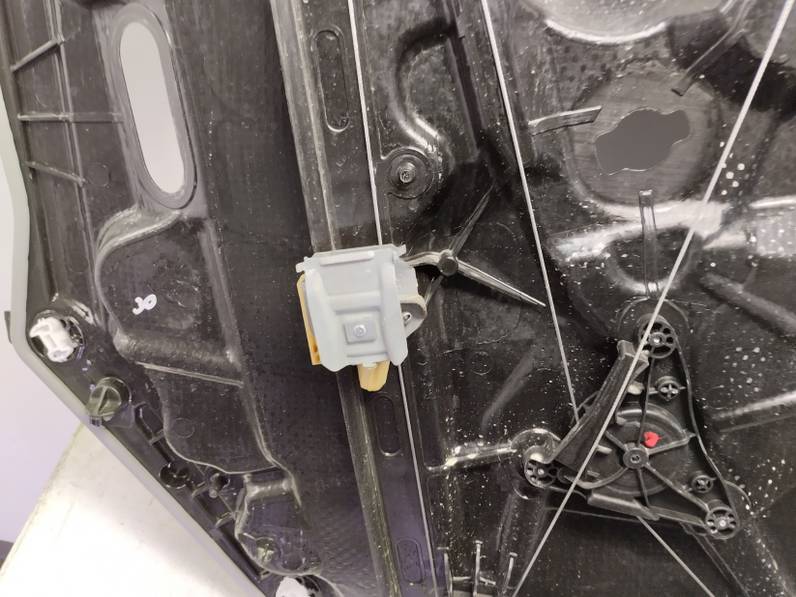 ELEVALUNAS DELANTERO DERECHO FORD FOCUS 2021 1.0 ECOBOOST (125 CV)