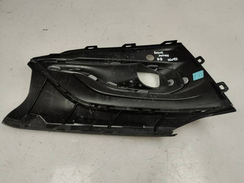 REJILLA PARAGOLPES DERECHA FORD FOCUS 2021 1.0 ECOBOOST (125 CV)