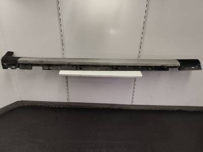 FALDON LATERAL FORD FOCUS 2021 1.0 ECOBOOST (125 CV)