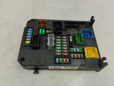 CAJA RELES FUSIBLES CITROEN DS4 2015 1.6 HDI (92 CV)