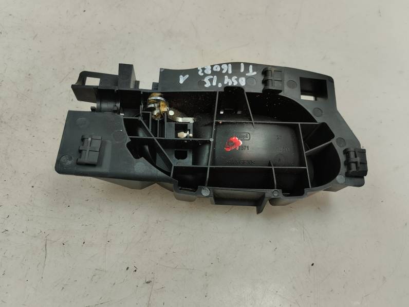 MANETA INTERIOR TRASERA IZQUIERDA CITROEN DS4 2015 1.6 HDI (92 CV)