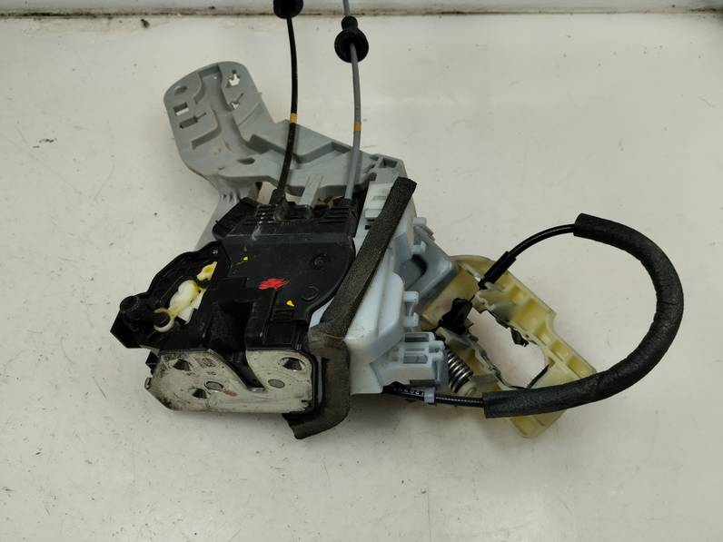 CERRADURA PUERTA TRASERA DERECHA HYUNDAI ELANTRA 2012 1.6 (132 CV)