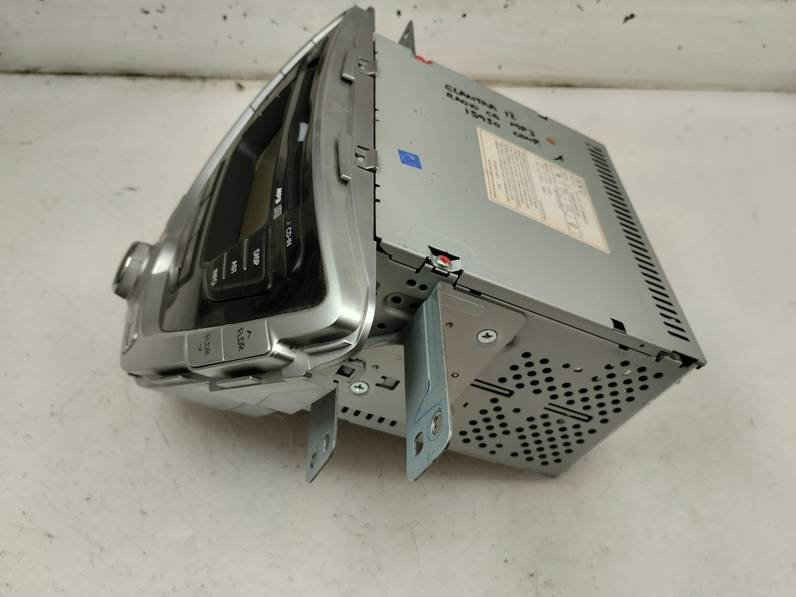 SISTEMA AUDIO RADIO CD HYUNDAI ELANTRA 2012 1.6 (132 CV)