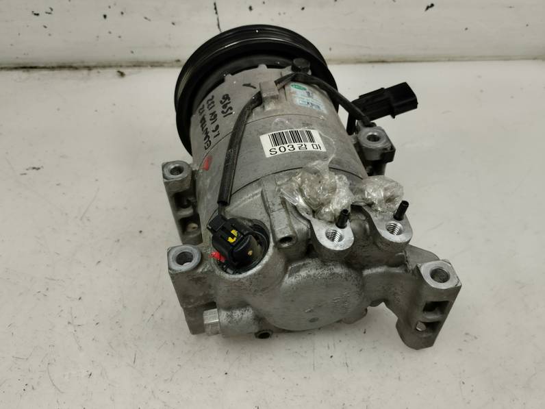 COMPRESOR AIRE ACONDICIONADO HYUNDAI ELANTRA 2012 1.6 (132 CV)