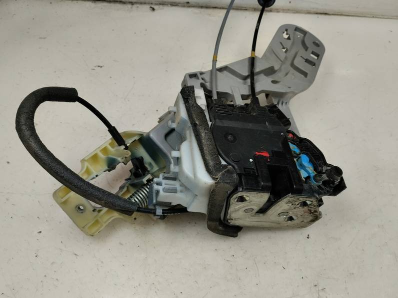 CERRADURA PUERTA TRASERA IZQUIERDA HYUNDAI ELANTRA 2012 1.6 (132 CV)