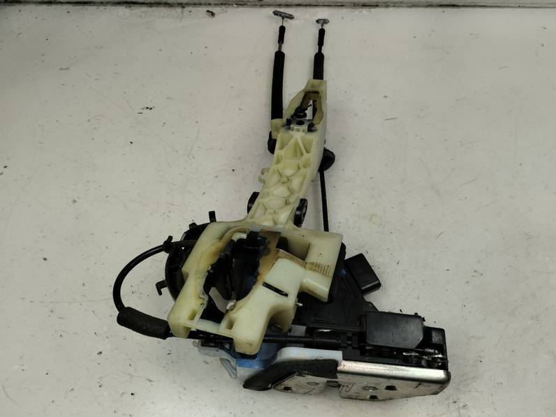 CERRADURA PUERTA DELANTERA DERECHA HYUNDAI ELANTRA 2012 1.6 (132 CV)