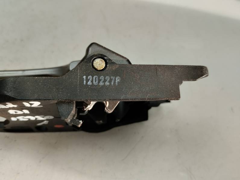 MANETA INTERIOR DELANTERA IZQUIERDA HYUNDAI ELANTRA 2012 1.6 (132 CV)