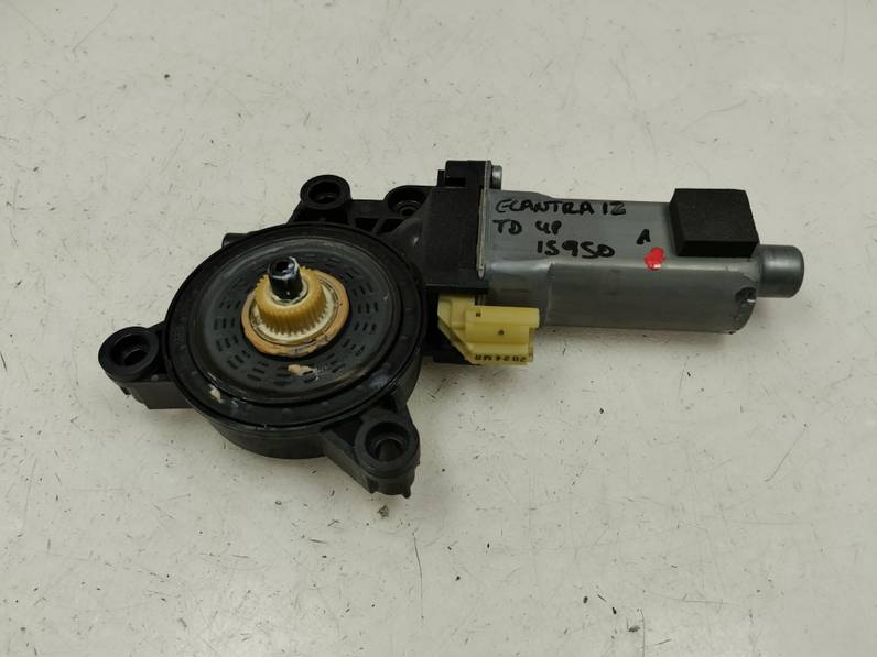 MOTOR ELEVALUNAS TRASERO DERECHO HYUNDAI ELANTRA 2012 1.6 (132 CV)
