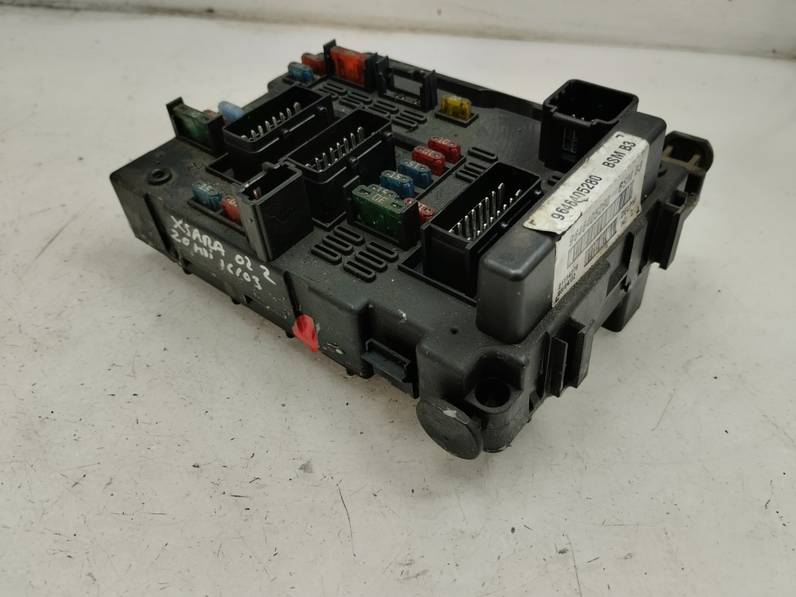 CAJA RELES FUSIBLES CITROEN XSARA BERLINA 2002 2.0 HDI (109 CV)
