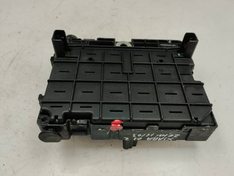 CAJA RELES FUSIBLES CITROEN XSARA BERLINA 2002 2.0 HDI (109 CV)