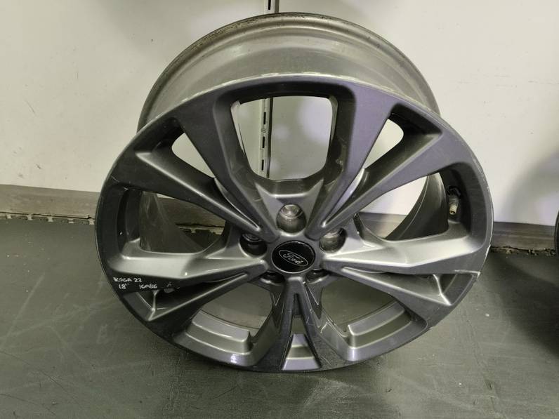 JUEGO LLANTAS FORD KUGA 2023 1.5 ECOBOOST (150 CV)