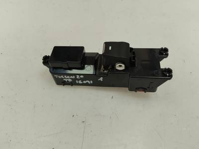 MANDO ELEVALUNAS TRASERO DERECHO HYUNDAI TUCSON 2020 1.6 (132 CV)