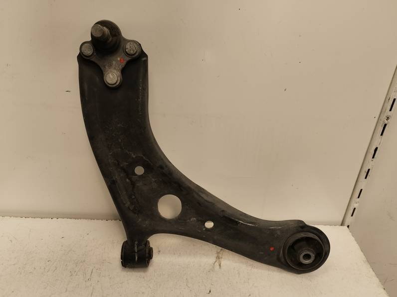 BRAZO SUSPENSION INFERIOR DELANTERO DERECHO HYUNDAI TUCSON 2020 1.6 (132 CV)