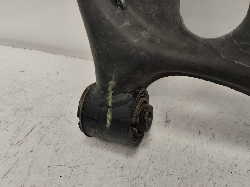 BRAZO SUSPENSION INFERIOR DELANTERO DERECHO HYUNDAI TUCSON 2020 1.6 (132 CV)