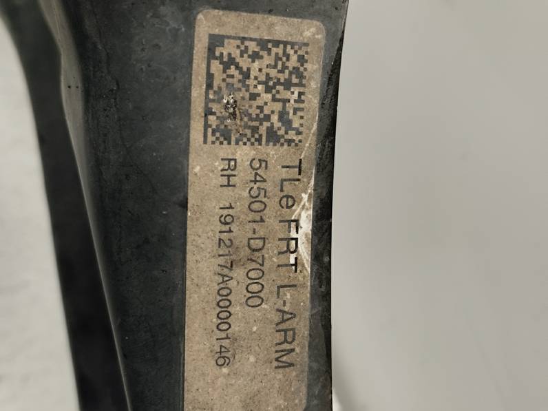 BRAZO SUSPENSION INFERIOR DELANTERO DERECHO HYUNDAI TUCSON 2020 1.6 (132 CV)