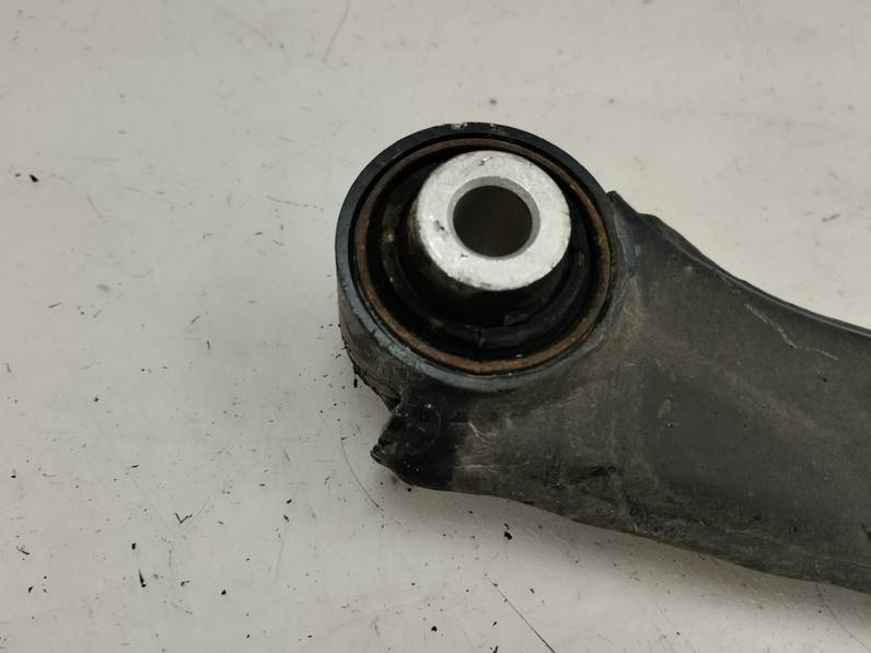 BRAZO SUSPENSION SUPERIOR TRASERO DERECHO HYUNDAI TUCSON 2020 1.6 (132 CV)