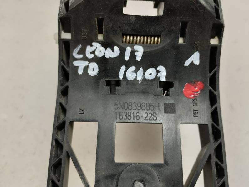 MANETA EXTERIOR TRASERA DERECHA SEAT LEON 2017 1.6 TDI (110 CV)