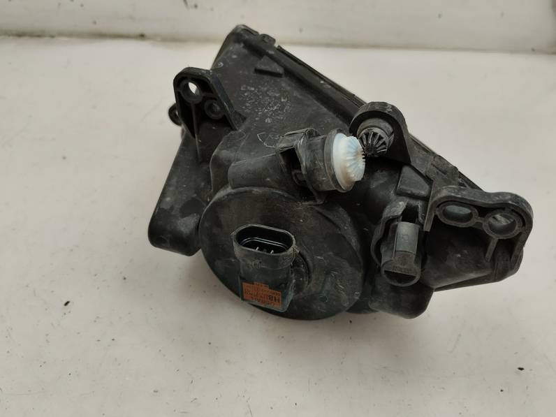 FARO ANTINIEBLA IZQUIERDO SEAT LEON 2017 1.6 TDI (110 CV)