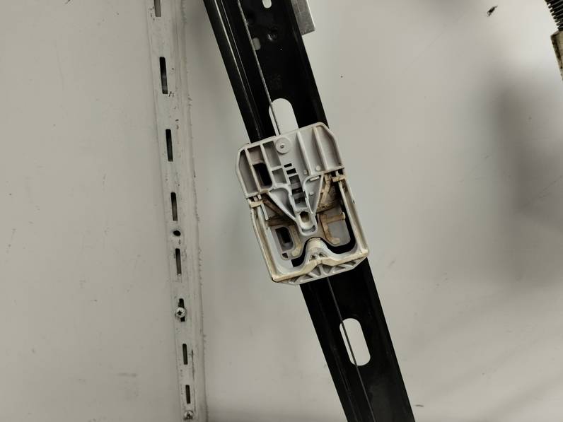 ELEVALUNAS DELANTERO DERECHO SEAT LEON 2017 1.6 TDI (110 CV)