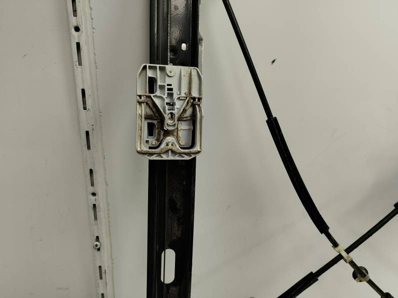 ELEVALUNAS DELANTERO IZQUIERDO SEAT LEON 2017 1.6 TDI (110 CV)