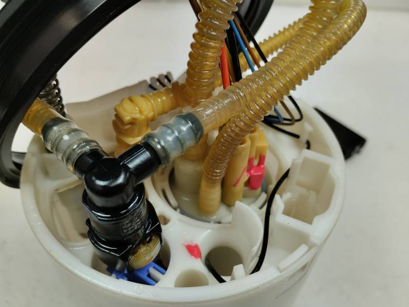 BOMBA COMBUSTIBLE SEAT LEON 2017 1.6 TDI (110 CV)