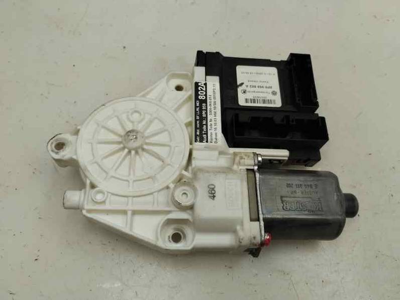 MOTOR ELEVALUNAS DELANTERO DERECHO AUDI A3 2003 1.9 TDI (105 CV)